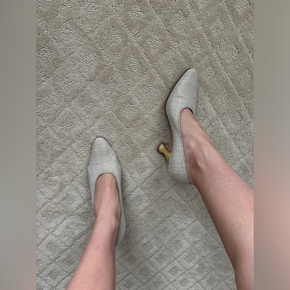 Vintage YSL Pumps | Ivory bone heel, linen, leather | 8.5 US - Picture 3 of 6